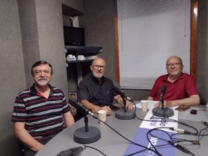 L’ASSOCIACIÓ VICENT BERENGUER VISITA RADIO LITORAL. Presenta el II Premio Internacional Vicent Berenguer a l’educació